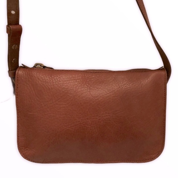 Madewell Handbags - Madewell brown leather crossbody bag